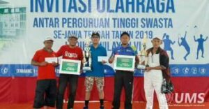 Read more about the article UMS Borong 2 Piala LLDIKTI Jawa Tengah