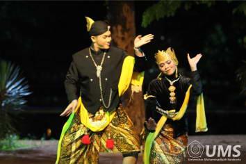 You are currently viewing Peserta ICIIP Dapat Suguhan Budaya Indonesia lewat Cultural Night