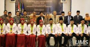 Read more about the article FK UMS Sumpah dan Lantik Dokter Lulusannya