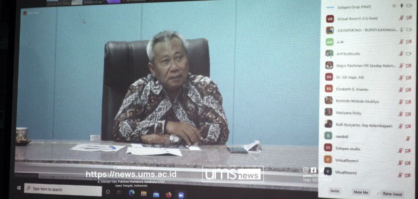 Read more about the article Tirakatan Virtual, Rektor UMS Sampaikan Pentingnya Pendidikan Karakter dalam Menghadapi Pandemi Covid-19