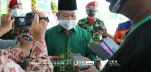 Read more about the article Rektor UMS : Milad ke-108 Wujud Refleksi Muhammadiyah Membantu Bangsa dalam Menangani Covid-19