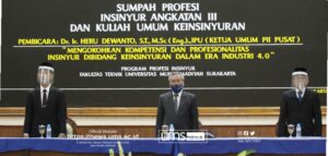 Read more about the article UMS Mewisuda Profesi Insinyur Secara Online, Wisudawan Terjauh dari Batam