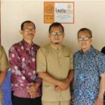 Read more about the article Canangkan Program Bedah Sekolah, Lazismu UMS Berikan Bantuan Kepada MIM Bamban