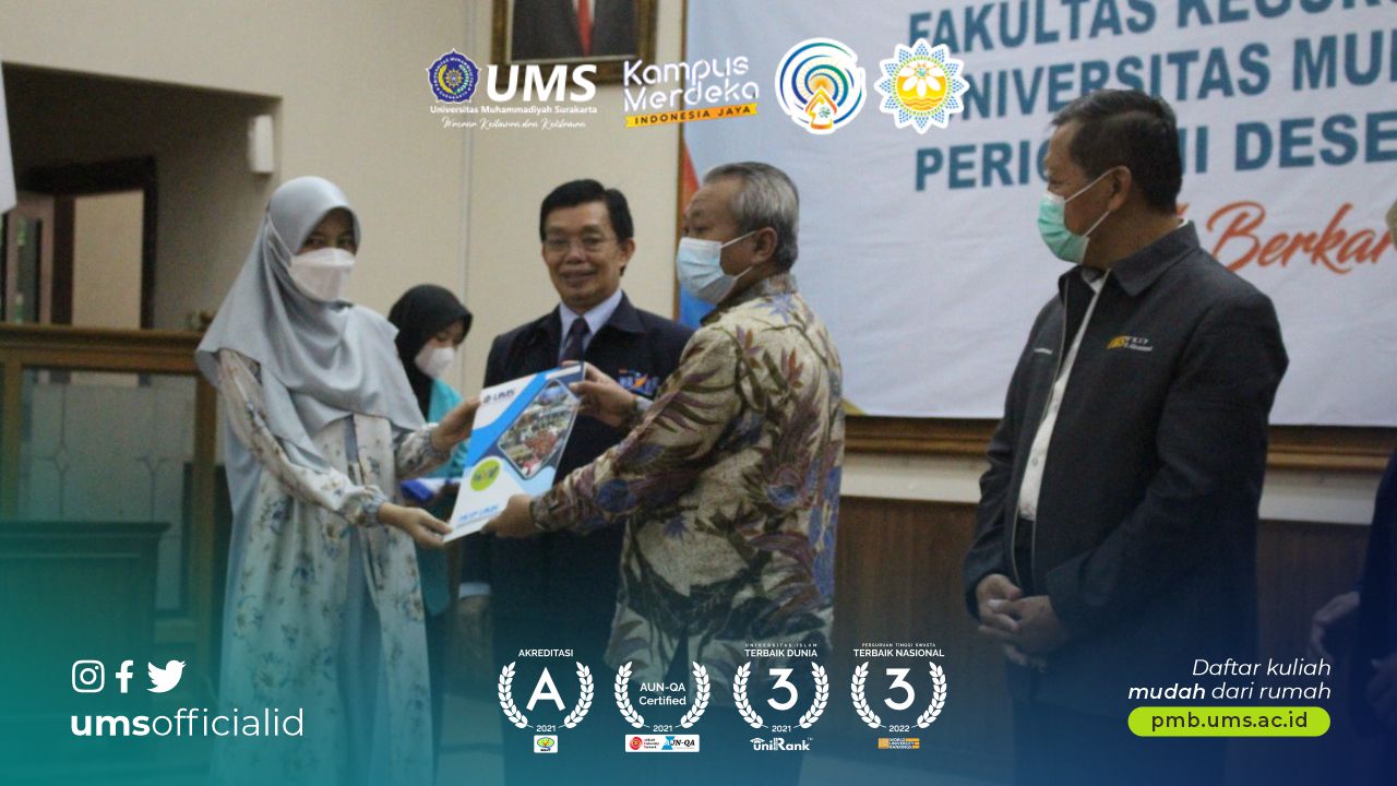 Read more about the article Pembekalan dan Pelepasan Calon Sarjana FKIP UMS “Berkarya dengan Umat”