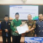 Read more about the article Tim Pengabdian UMS Lakukan Pelatihan SIADIKDASMEN Sekolah Muhammadiyah Se-Sukoharjo