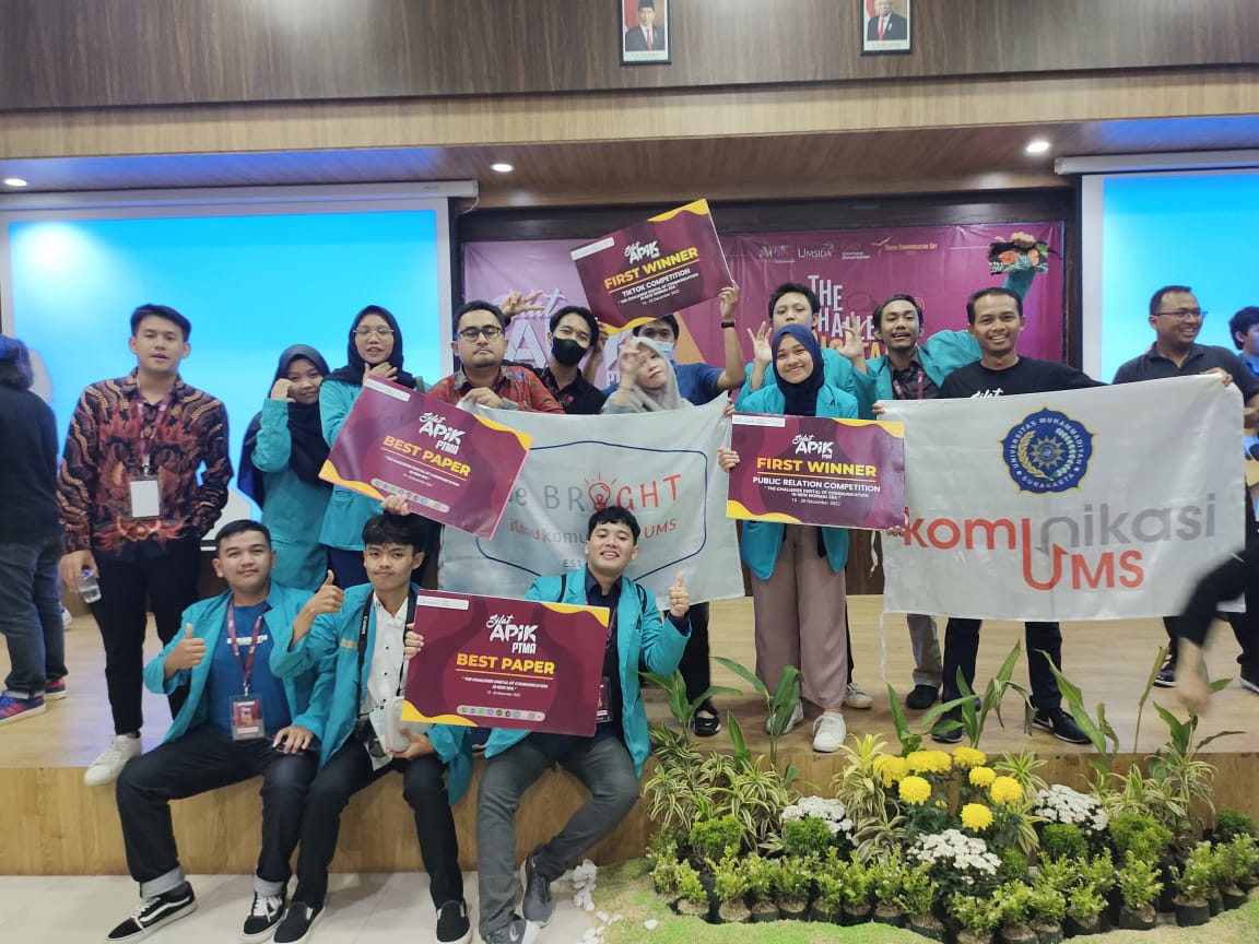 Read more about the article Mahasiswa Prodi Ilmu Komunikasi UMS Juara 1 Lomba Tiktok hingga Public Relations di Tingkat Nasional APIK-PTMA