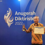 Alhamdulillah! Raih 2 Penghargaan di Anugerah Diktiristek 2022. Foto Humas UMS