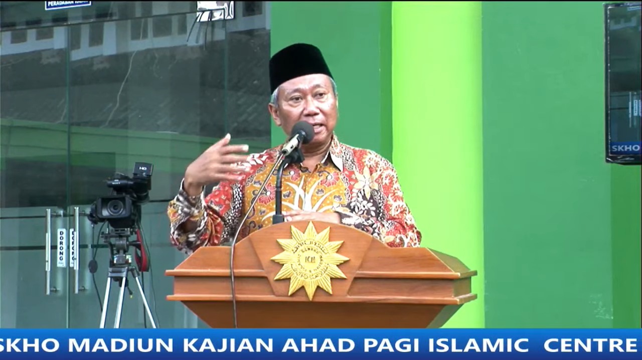 You are currently viewing Prof Sofyan Anif : Kekuatan Ilmu Jadi Pilar Islam Berkemajuan