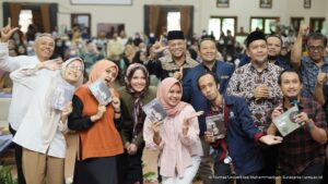 Read more about the article Di Depan Mahasiswa UMS, Nia Ramadhani Berpesan: Jangan Pusingin Tanggapan Orang Lain