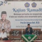 Read more about the article Berikan Kajian Ramadhan di ISIMU Pacitan, Rektor UMS: Manifestasikan Iman dalam Praksis Gerakan