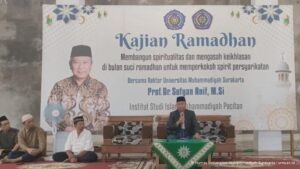Read more about the article Berikan Kajian Ramadhan di ISIMU Pacitan, Rektor UMS: Manifestasikan Iman dalam Praksis Gerakan