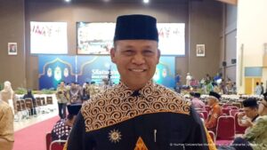 Read more about the article Guru Besar Linguistik UMS Tanggapi Ujaran AP Hasanuddin dan Thomas Djamaluddin
