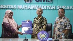 Read more about the article Rintis Jadi Universitas, STKIP Muhammadiyah Manokwari Kunjungi UMS