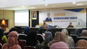 Read more about the article Sekolah Pascasarjana UMS Adakan Seminar Kepenulisan dan Strategi Tembus Jurnal Internasional