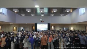 Read more about the article 165 Mahasiswa FKI UMS Ikuti Pembekalan Pra Wisuda. Dekan: Harus Membawa Manfaat Bagi Masyarakat
