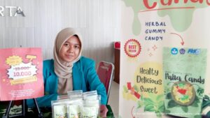 Read more about the article Palta Candy Ciptaan Mahasiswa UMS, Permen Herbal Pereda Epilepsi dan Demam