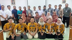 Read more about the article FKG UMS Latih Guru Pembina UKGS MI Muhammadiyah di PDM Sukoharjo