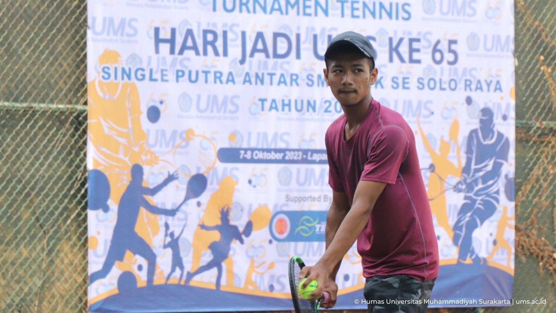 You are currently viewing Jelang Hari Jadi ke-65 UMS, Panitia Adakan Turnamen Tenis Lapangan untuk Siswa Se-Solo Raya