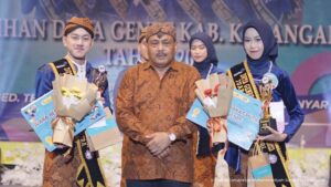 Read more about the article Mahasiswi UMS Raih Juara Berbakat Putri dalam Pemilihan Duta GenRe Karanganyar 2023