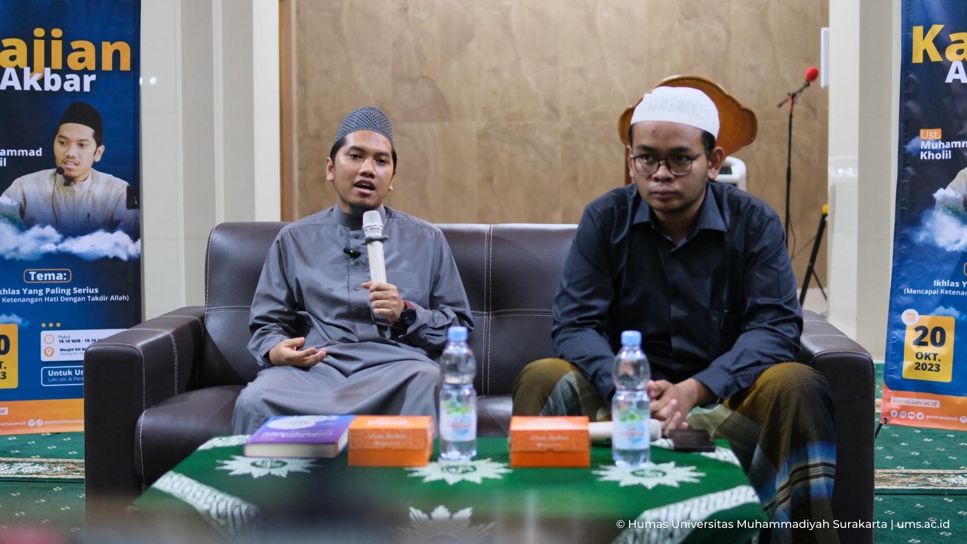 Read more about the article Ustadz Kholil: Capai Ketenangan Hati dengan Ikhlas Paling Serius