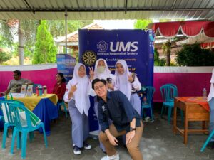 Read more about the article Lanjutkan Keseruan! Tim Promosi PMB UMS Ikuti Education Expo di Weru, Sukoharjo