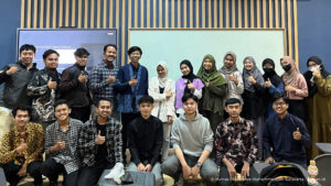 Read more about the article Bahas Pekembangan E-Learning, Prodi PTI UMS Hadirkan Narasumber dari Thailand