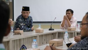 Read more about the article Perjelas Data Anggota Muhammadiyah, UMS Akan Fasilitasi KTAM Bagi Wisudawan Mulai Periode Depan
