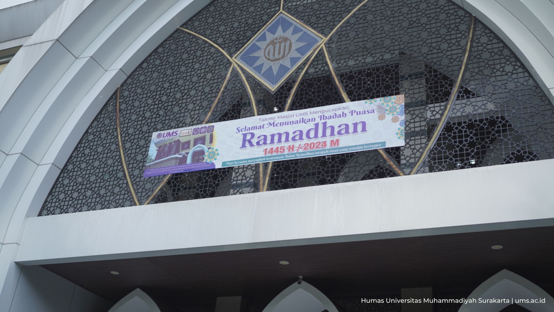 You are currently viewing Masjid Sudalmiyah Rais UMS Tempat Berburu Takjil Gratis