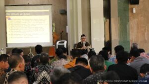 Read more about the article Munadhoroh UMS Ajak Keluarga Besar UMS Menekuni Profesi dengan Penuh Amanah
