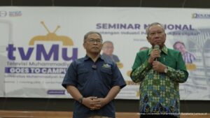 Read more about the article Rektor UMS Dapatkan Penghargaan Tokoh Pendidikan Berkemajuan dan Inspiratif