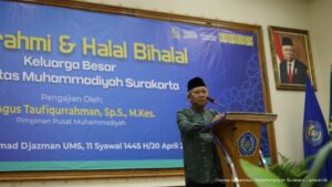 Read more about the article Halalbihalal 1445 H UMS, Rektor Sebut PMB UMS Tembus 10 Ribu Pendaftar