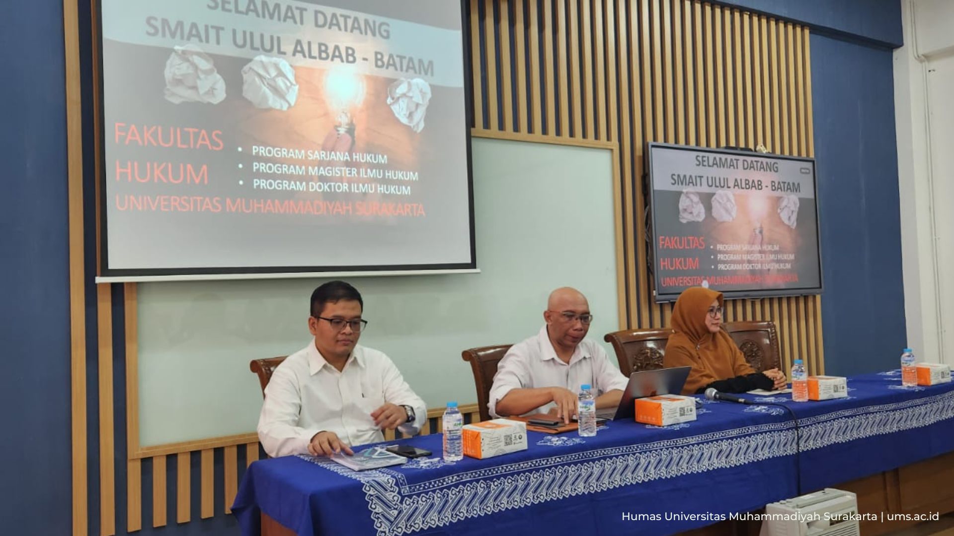 Read more about the article Kenalkan Lingkungan Kampus Unggulan, SMAIT Ulil Albab Batam Kunjungi UMS