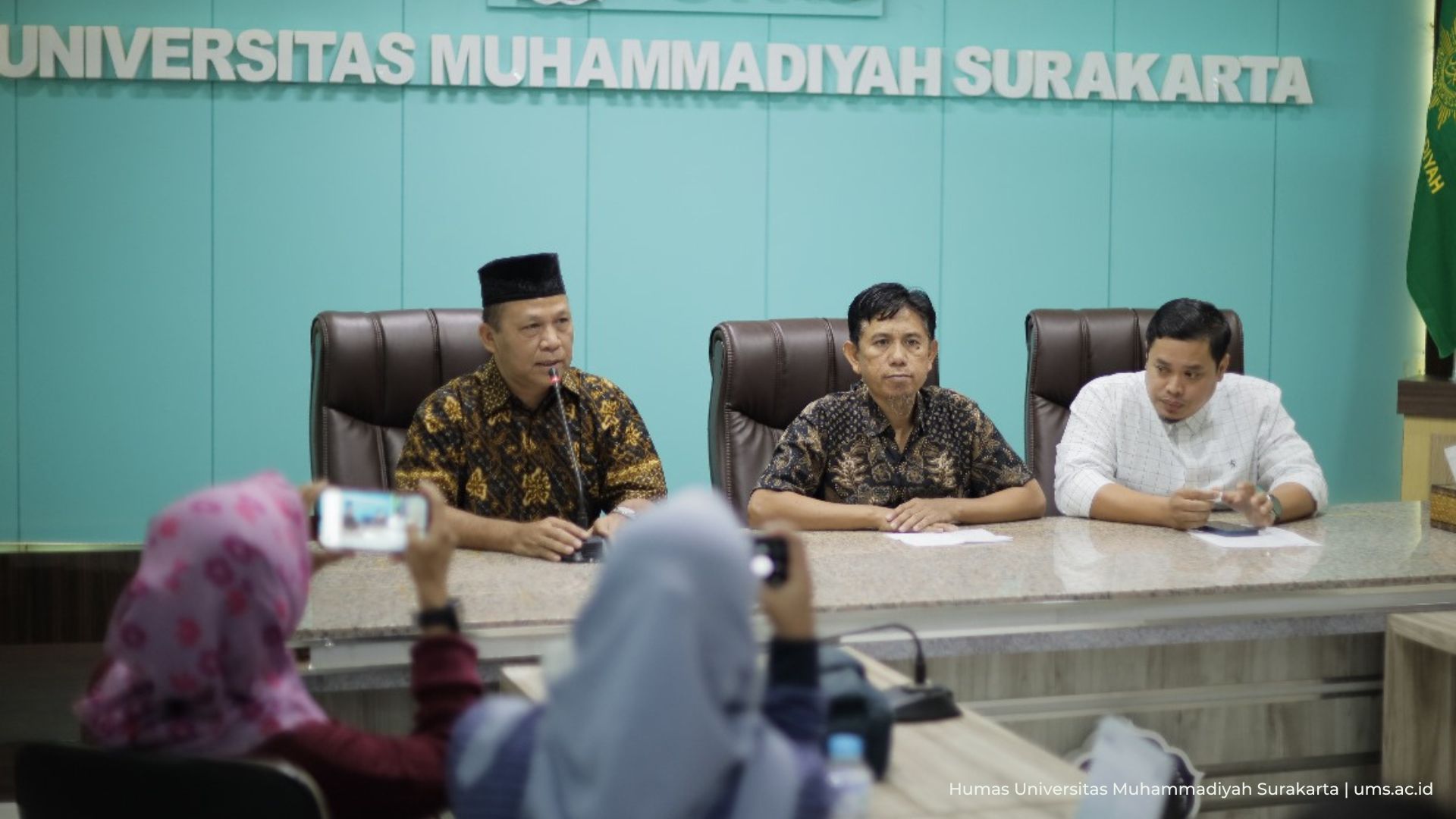 Read more about the article Sikapi Pelanggaran Etik, UMS Copot Dua Dosen
