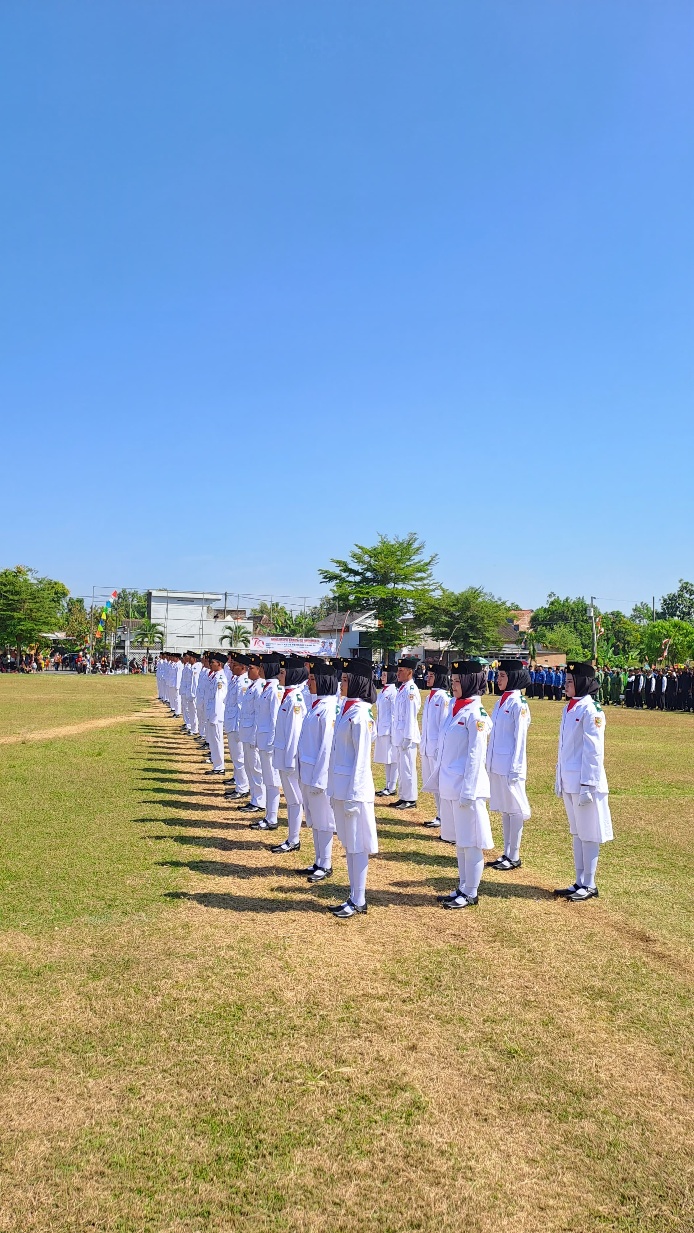 Read more about the article Semarak Upacara HUT RI di Kecamatan Baki: Merayakan Kemerdekaan dengan Semangat Kebangsaan