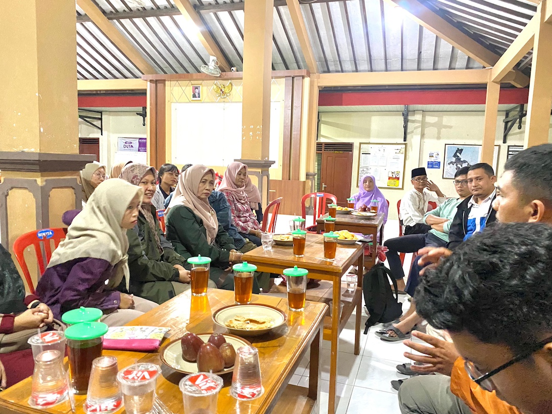 Read more about the article Rapat Koordinasi HUT RI Bersama Perangkat Desa Bugel dan Tim KKN MAs 64