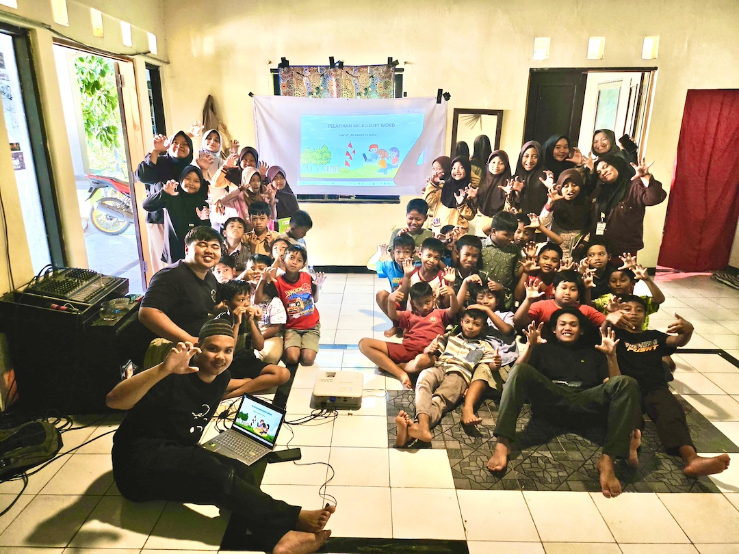 Read more about the article KKN MAs Tim 132 Gelar Pelatihan Microsoft Word untuk Anak Sekolah Dasar!