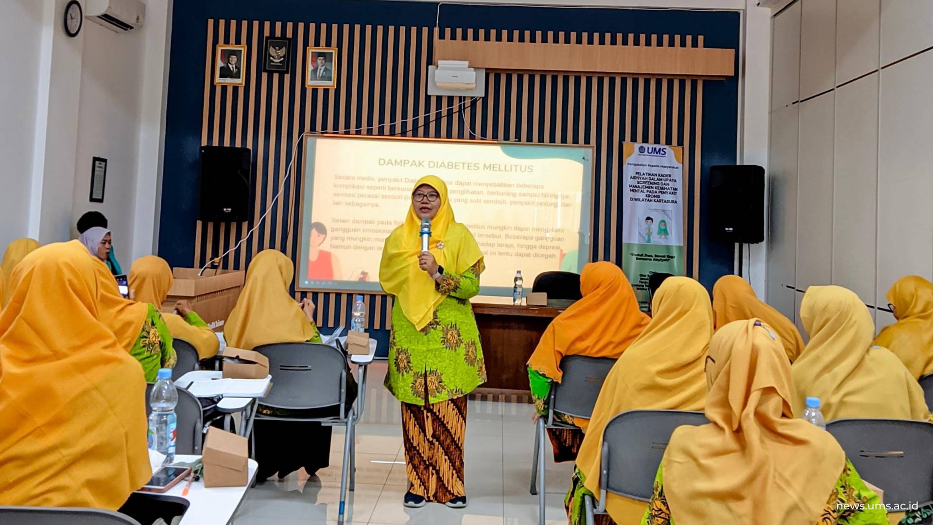 Penyampaian Materi dari Okti Sri Purwanti, S.Kep., Ns.. M.Kep., Ns