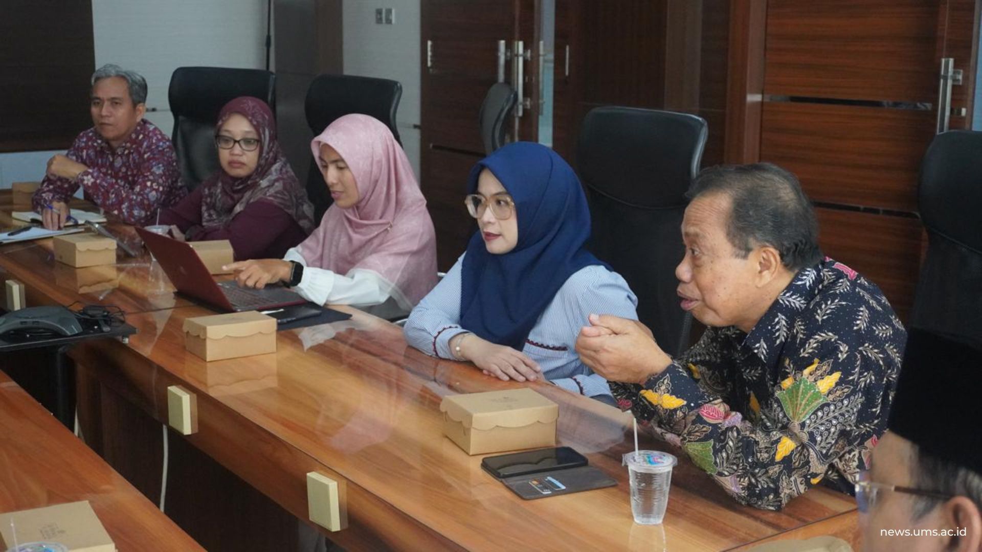 Kolaborasi Strategis UMS dan UM Banjarmasin untuk Masa Depan Pendidikan Kedokteran