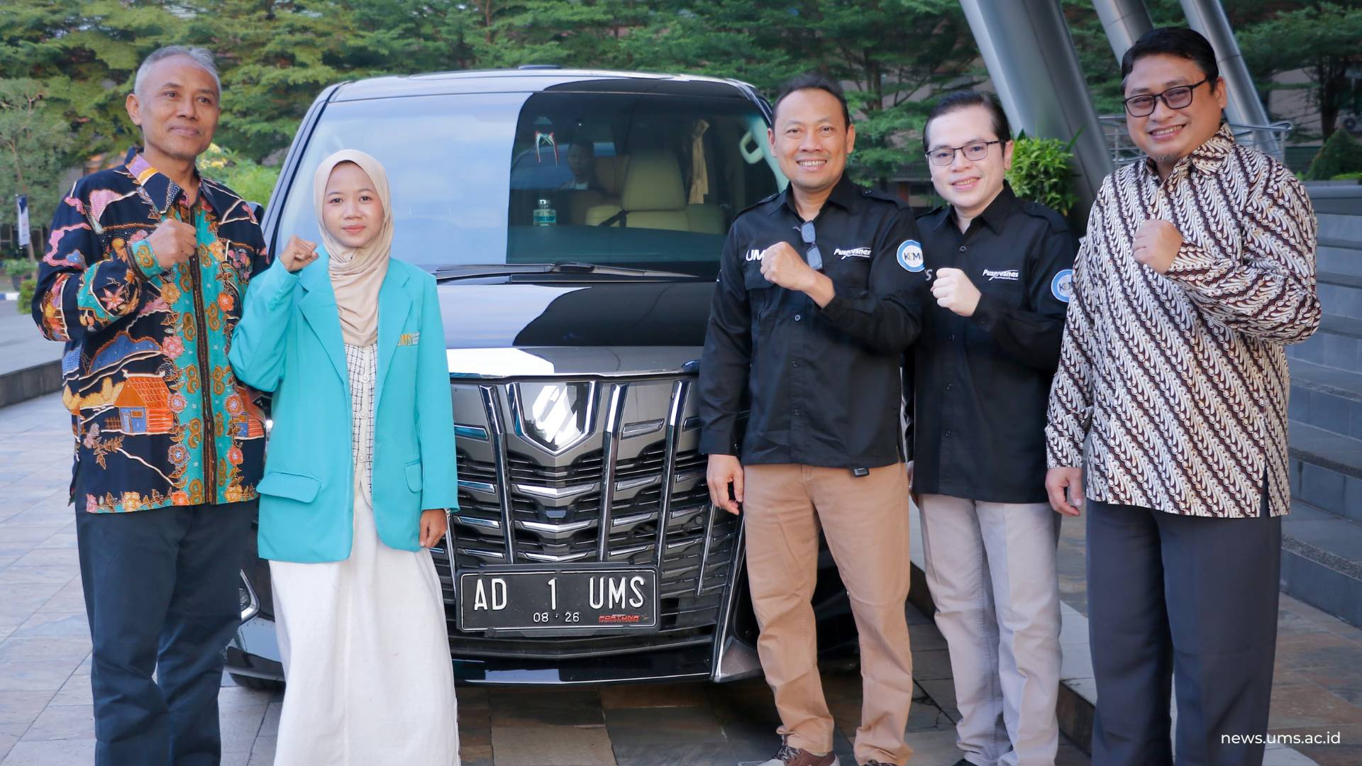 (ke-3 dari kanan) Wakil Rektor I UMS Bidang Pendidikan, Kemahasiswaan, dan Pengembangan Talenta-Inovasi, Prof. Ihwan Susila, S.E., M.Si., Ph.D.