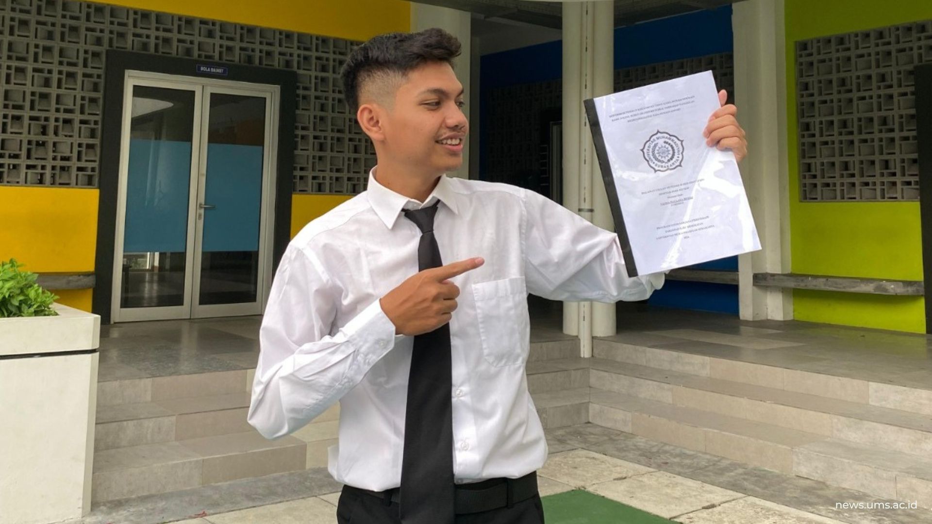 Nanda Maulana Riszki, mahasiswa Program Studi Fisioterapi Fakultas Ilmu Kesehatan (FIK) UMS, sukses mempublikasikan artikel ilmiahnya di jurnal terindeks Scopus Q3 asal Kolombia, Amerika Selatan