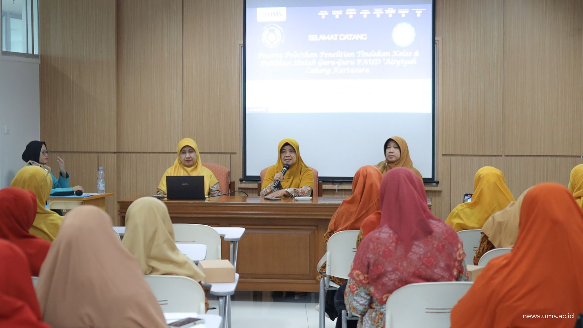 Ketua PRA Ngadirejo, Dr. Dwi Haryanti