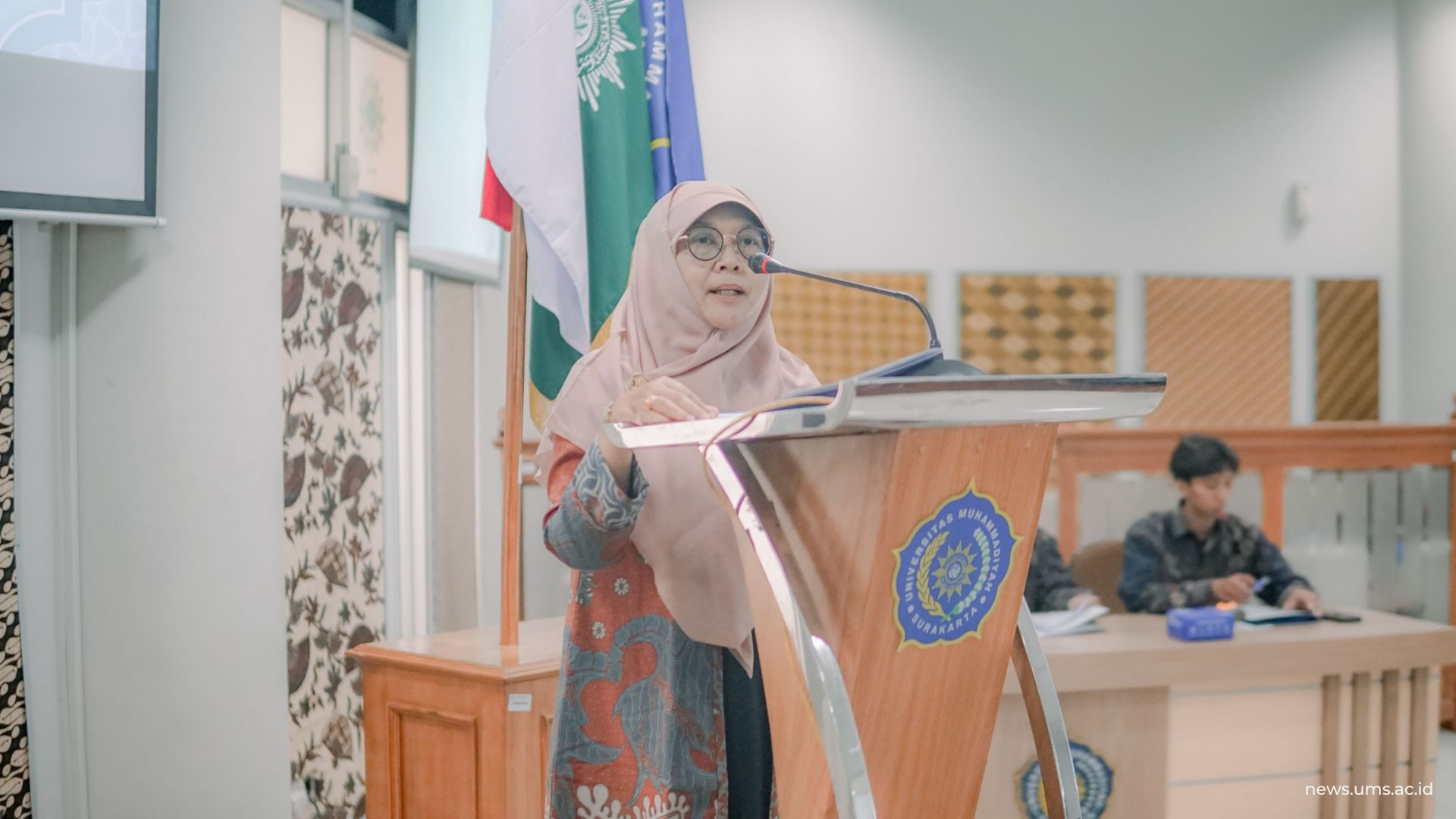 Kepala Bagian Kaderisasi dan Dakwah UMS, Dr. Mahasri Shobahiya, M.Ag.