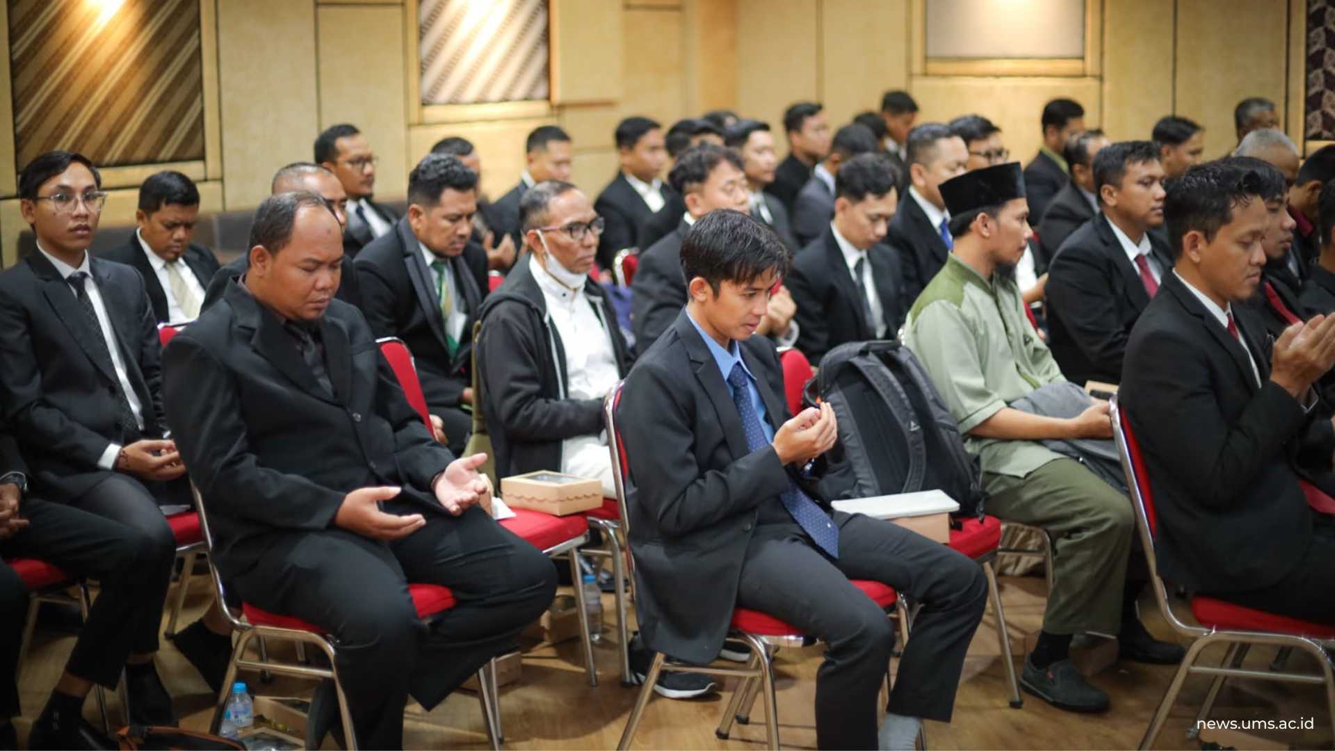 Para calon alumni pascasarjana UMS