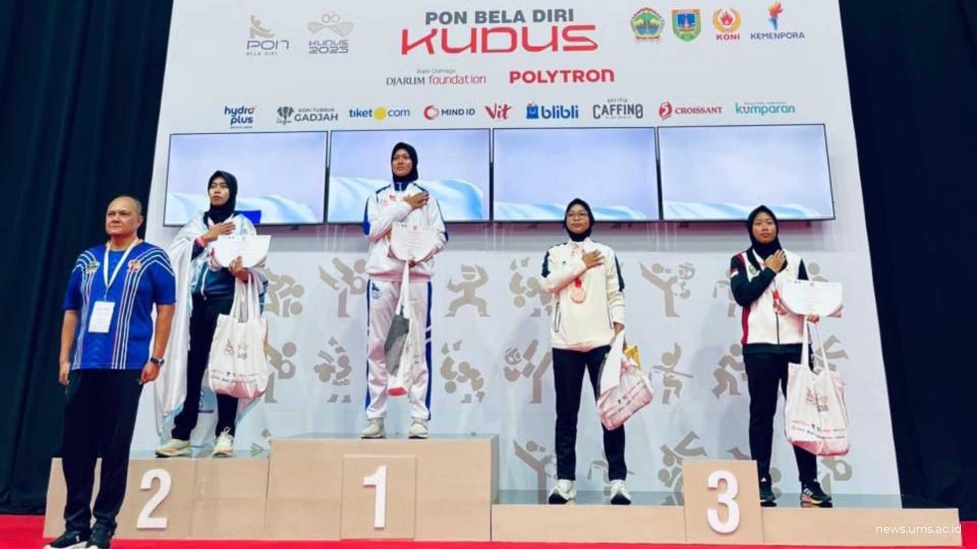 Mahasiswa UMS, Kirana Tias Savira Menduduki Podium 1 di PON Bela Diri 2025