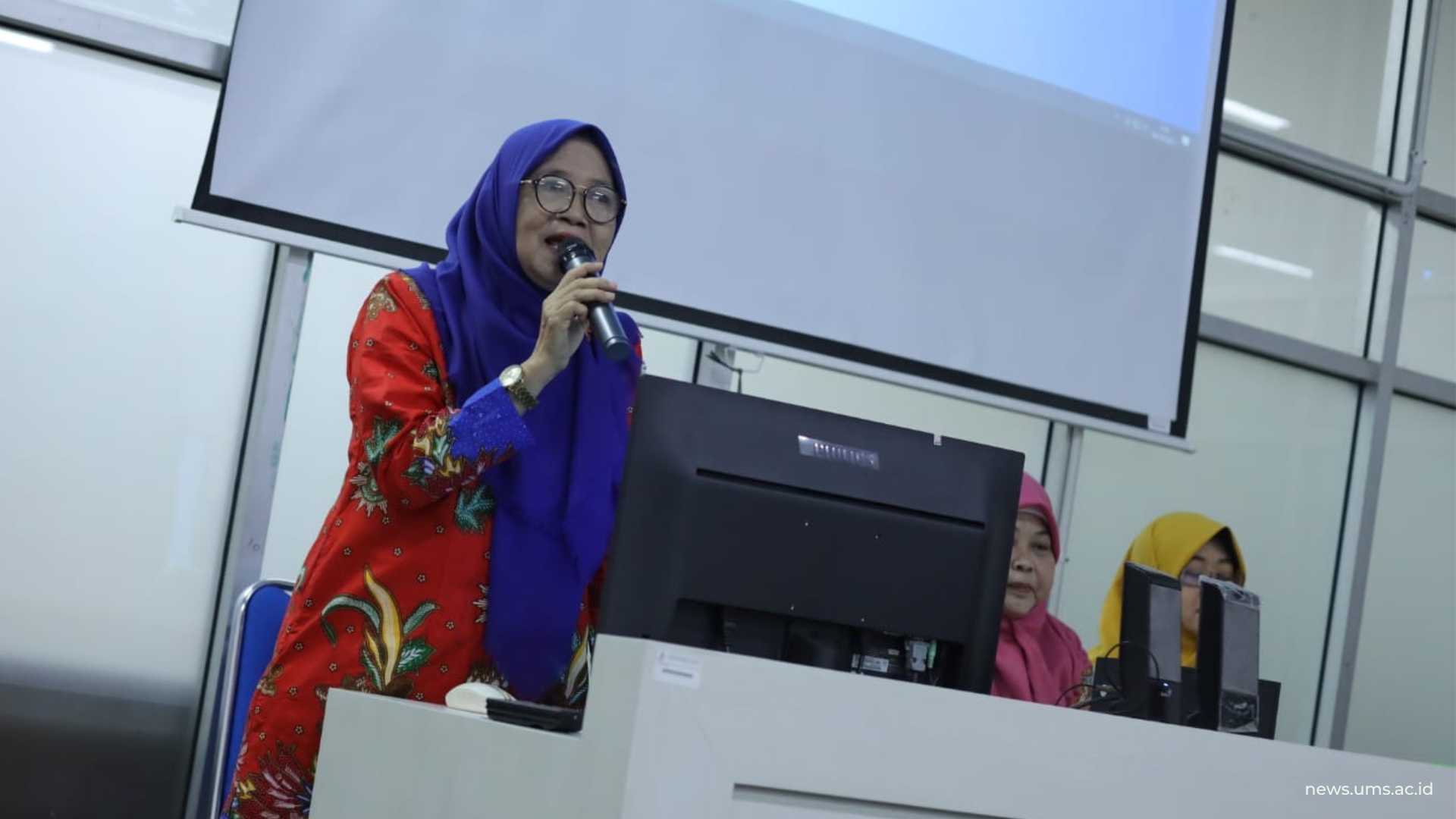 Ketua Panitia, Sri Sutarni, Dr., M.Pd.