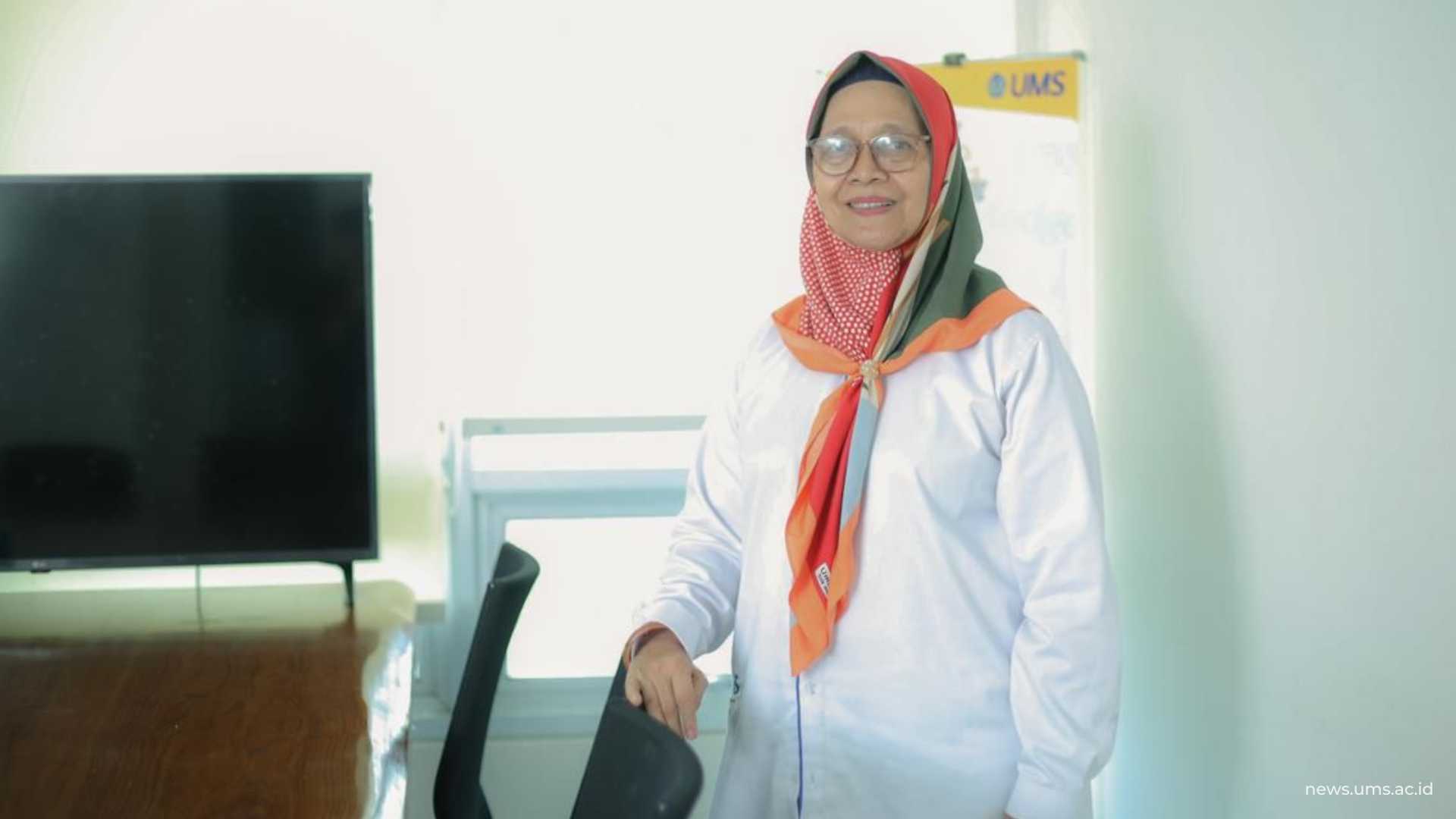 Prof. Dra. Kun Harismah, M.Si., Ph.D., Deputi Bidang Publikasi, Direktorat Riset, Pengabdian kepada Masyarakat, Publikasi, dan Sentra KI (DRPPS) UMS