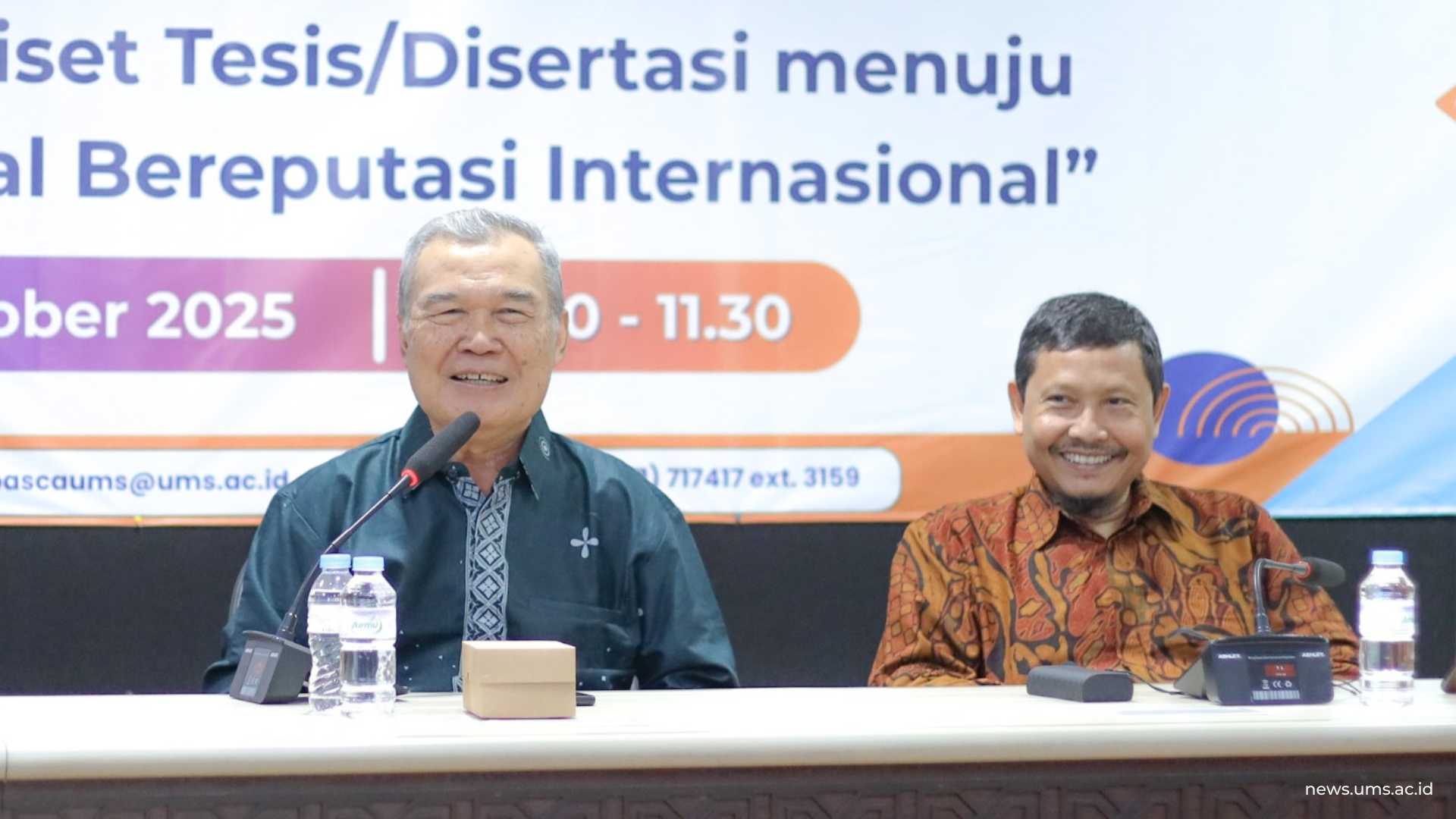 Narasumber tunggal Prof. Ali Saukah, MA.,Ph.D. (kiri) dan Prof. Marwan Effendy, Ph.D., (kanan) selaku moderator