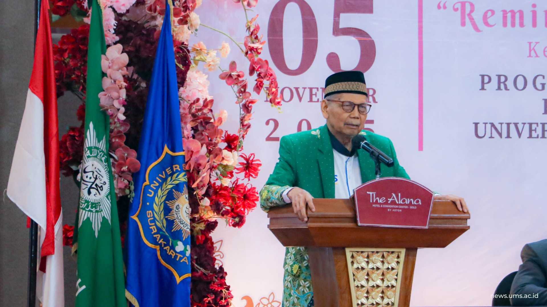 Sambutan Ketua BPH UMS, Drs. H. Marpuji Ali, M.Si., dalam agenda Pelantikan dan Pengambilan Sumpah Dokter Periode LVI yang digelar di The Alana Hotel Solo, Rabu (5/11).