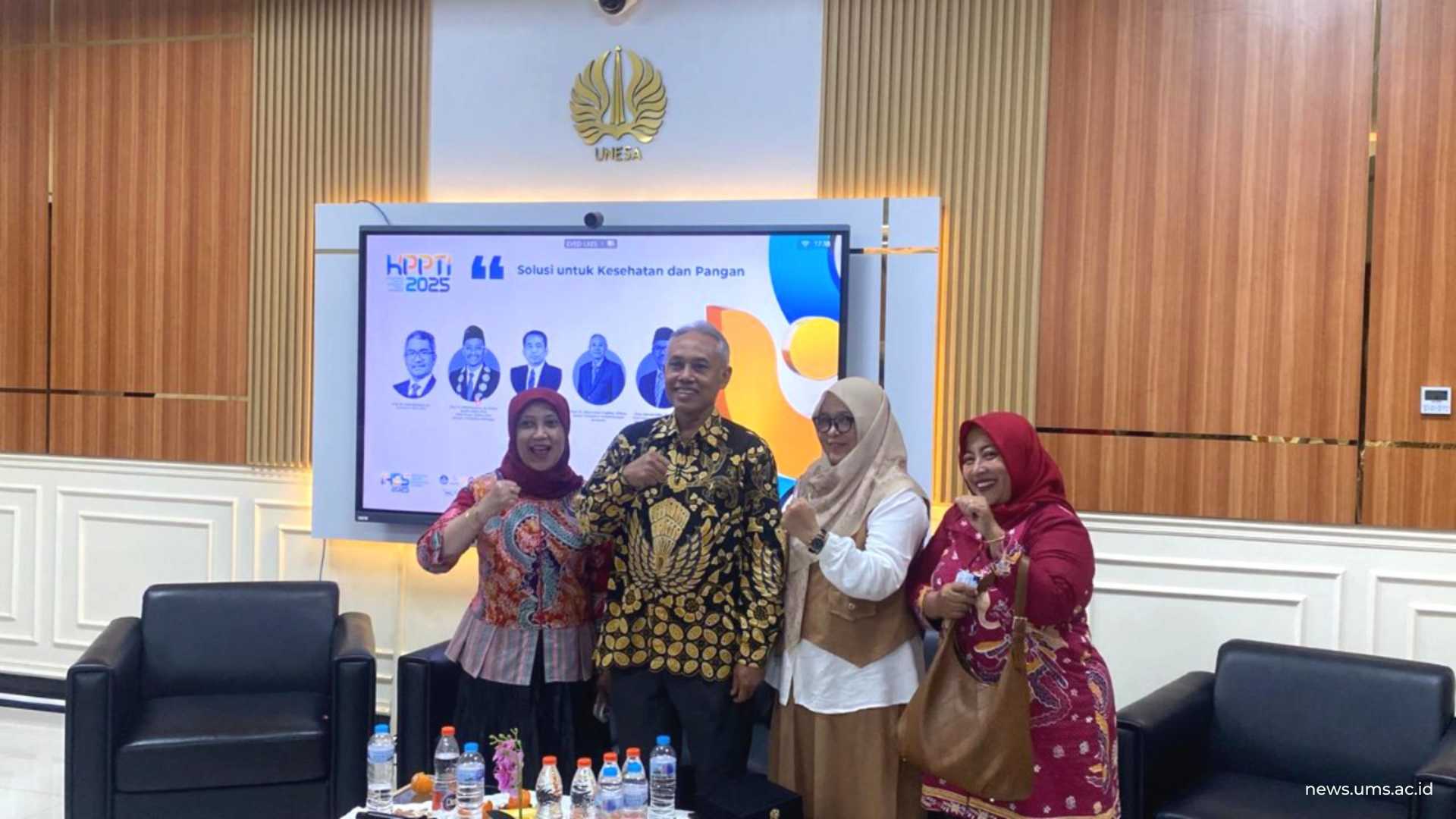 Rektor UMS, Prof. Harun Joko Prayitno, M.Hum menjadi Narasumber KPPTI 2025, Paparkan Konsep Perguruan Tinggi Berdampak–Berkelanjutan dalam Bidang Obat dan Pangan.