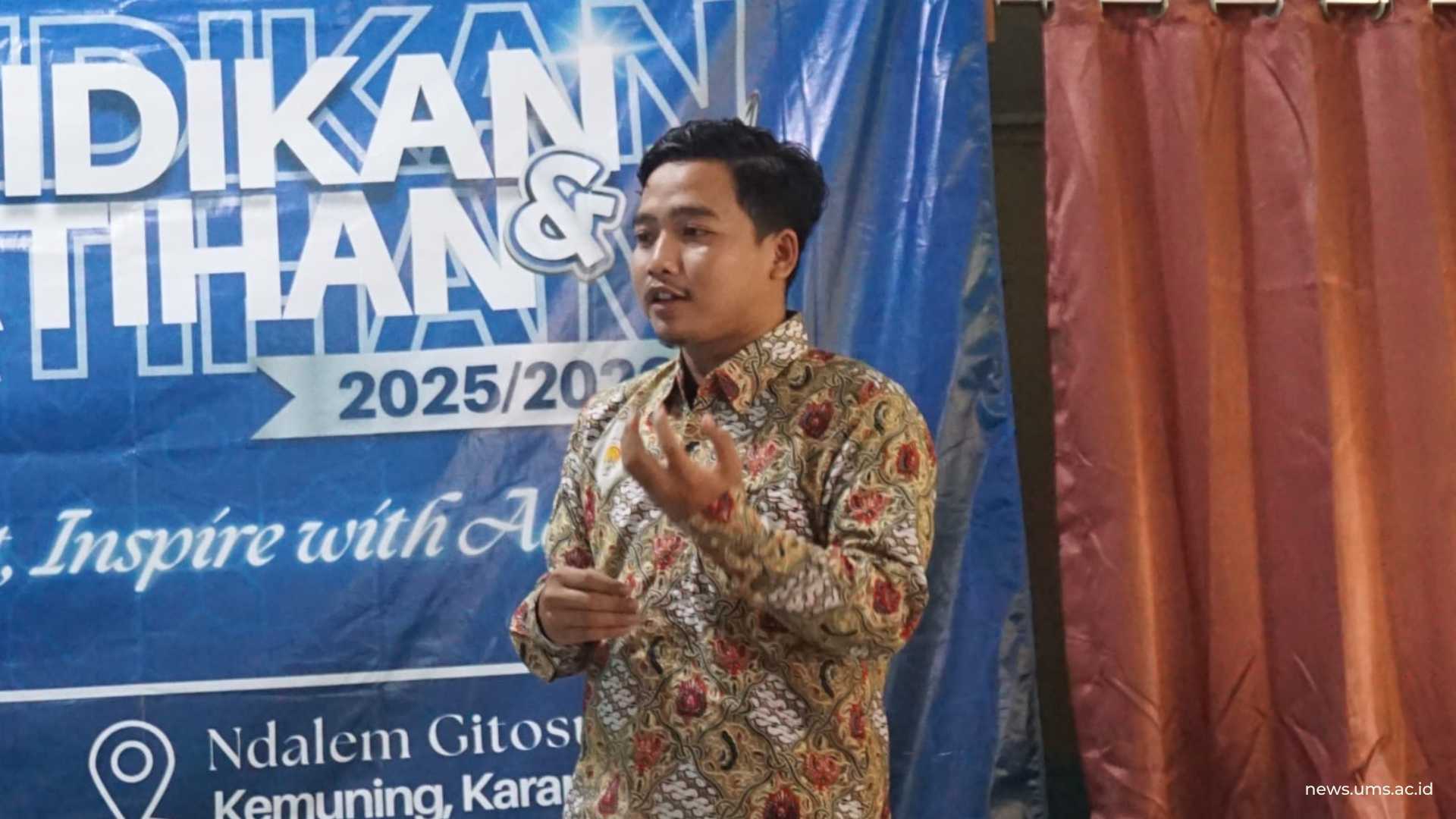 Materi pertama, Organisasi, disampaikan oleh Anas Asy’ari Nasuha, S.H.,